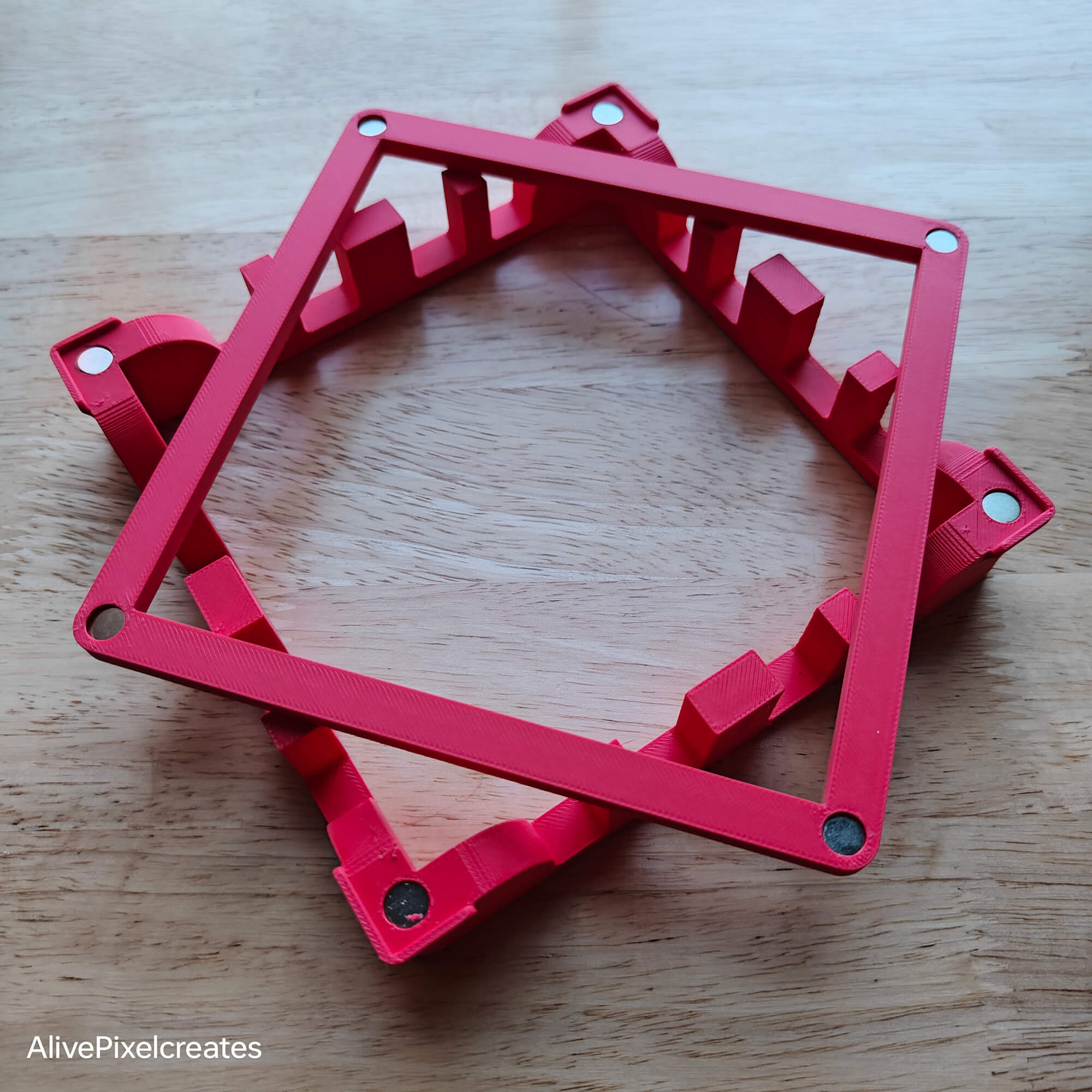 6×6 Paper Cut Support