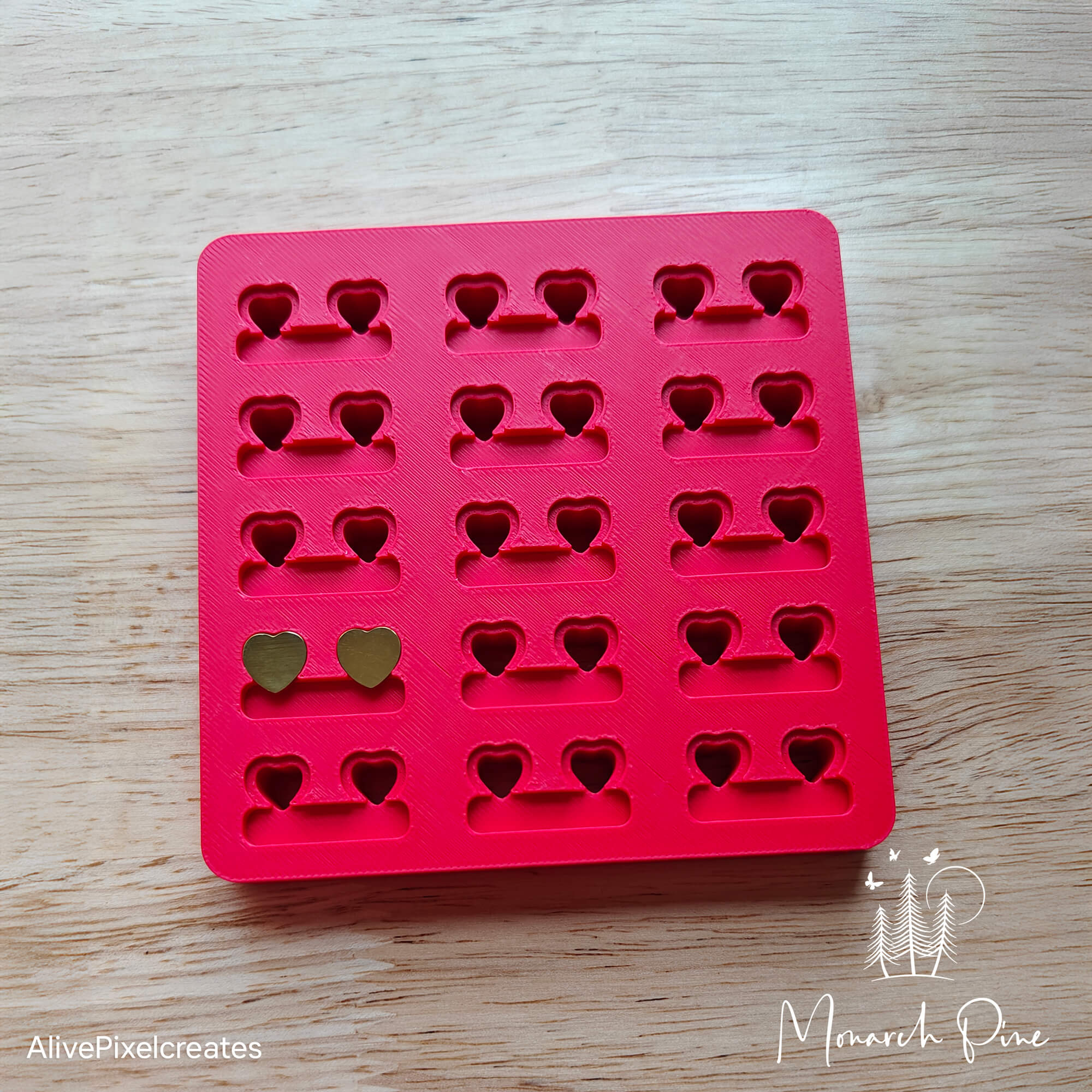 Heart Studs Metal Blank #13 Fixture