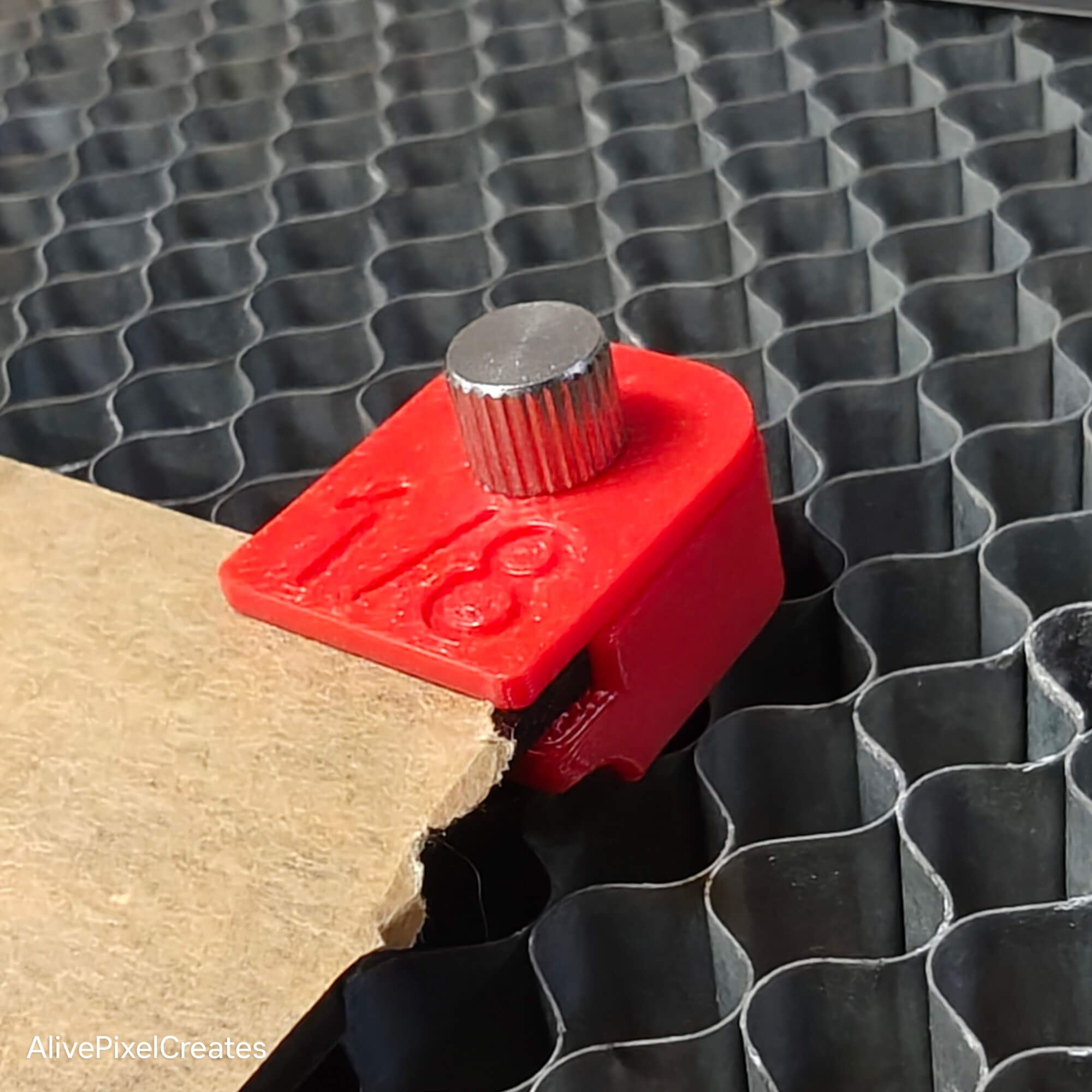 Magnetic Anti-Flashback Holder